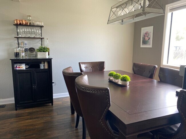 Building Photo - 4426 S Tinker Ave