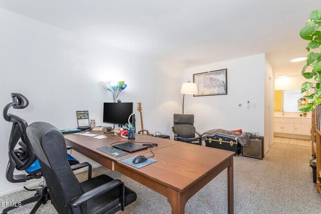 Building Photo - 355 S Los Robles Ave