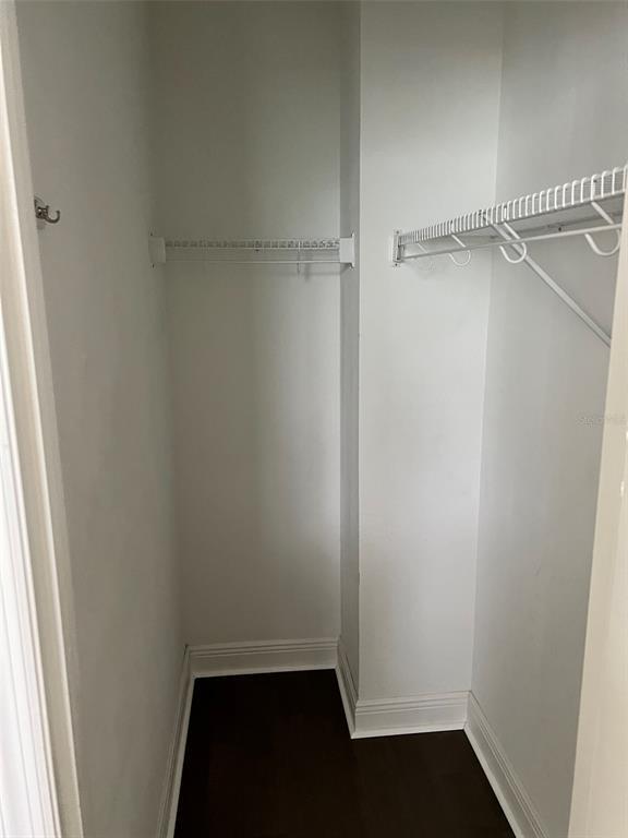 Building Photo - 115 N Arrawana Ave