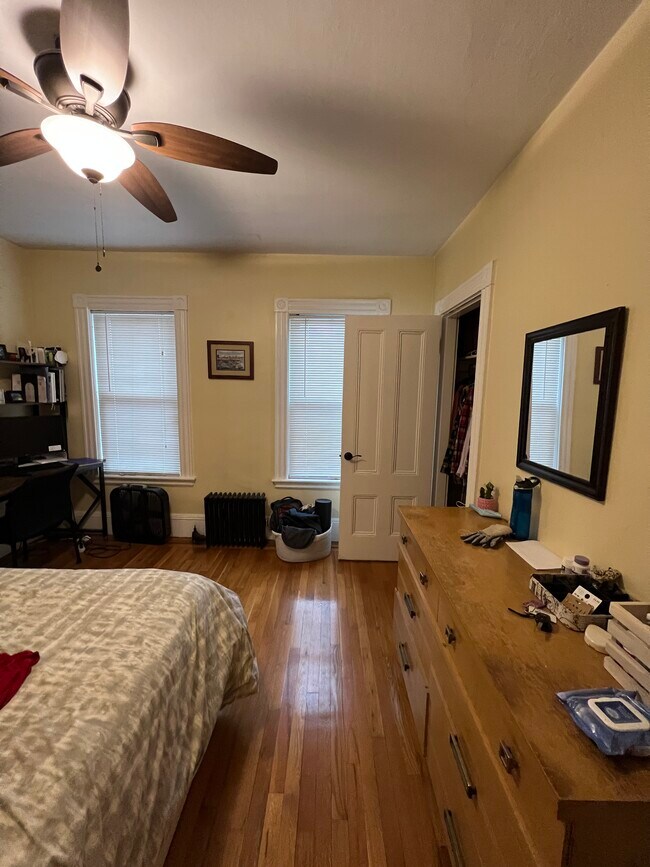 Building Photo - 42-44 Gorham St. Unit 3