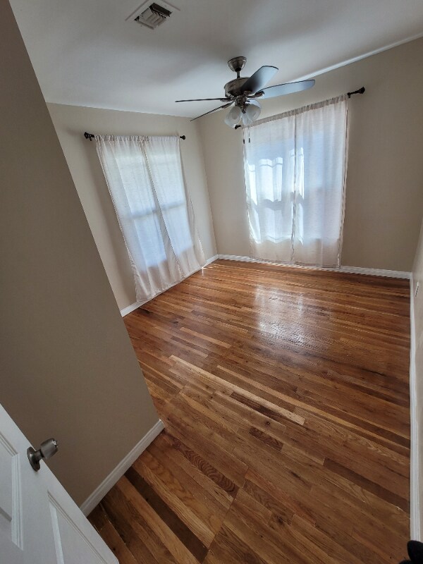 Building Photo - 6503 White Oak Ave