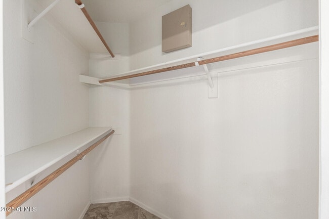 Building Photo - 1128 E Silverwood Dr