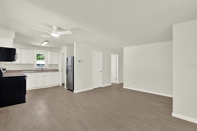 Building Photo - 1187 Bass Blvd