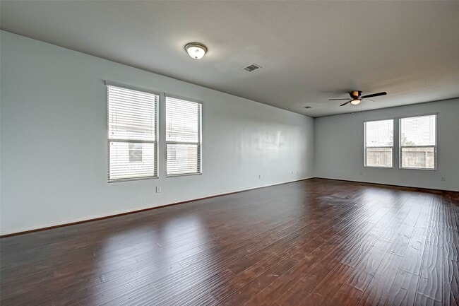 Building Photo - 1830 Artem Ct