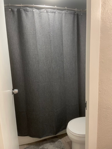 Building Photo - 4800 Hale Pkwy