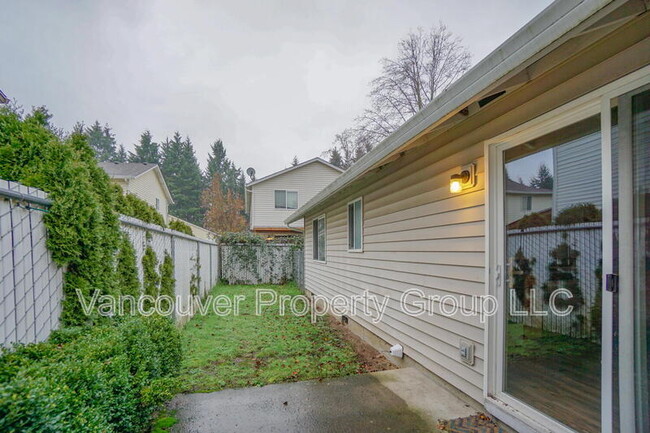 Building Photo - 19026 SE 12th Way