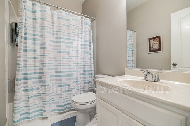 Building Photo - 4238 Potomac Highlands Cir