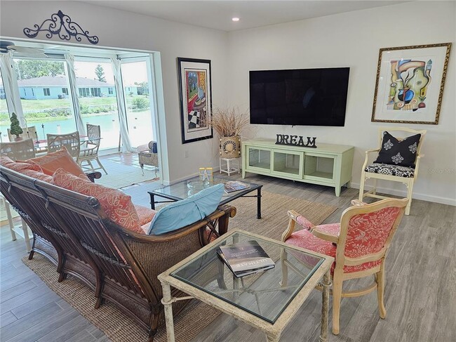 Building Photo - 2353 Bal Harbour Dr