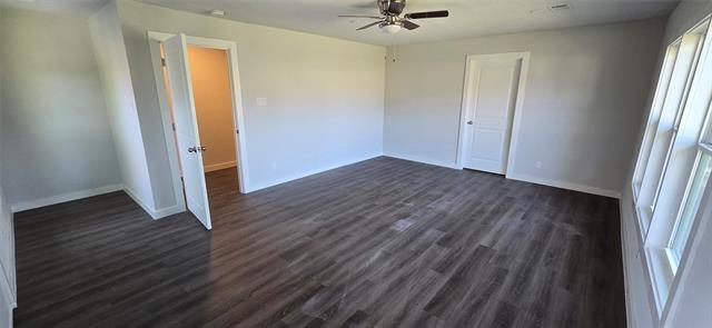 Building Photo - 2021 Costa Mesa Dr