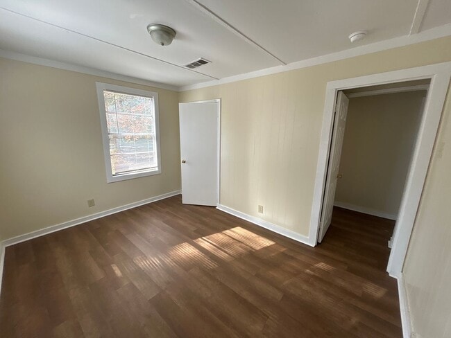 Building Photo - Home for rent