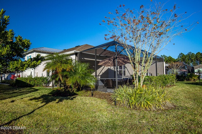 Building Photo - 225 St Somewhere Dr