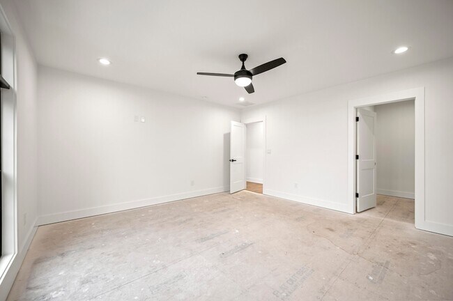 Building Photo - 4161 Cocos Wy