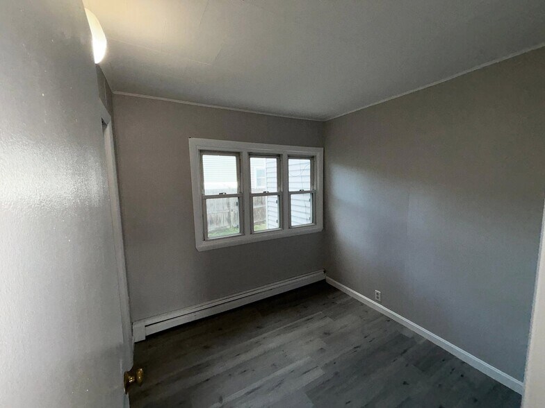 Building Photo - 36 Boynton St