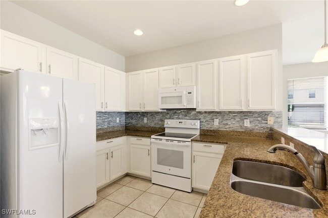 Building Photo - 14825 Sutherland Ave