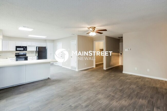 Building Photo - 3 Bedroom Pet-Friendly Home in MESQUITE, TX with Main Street Renewal