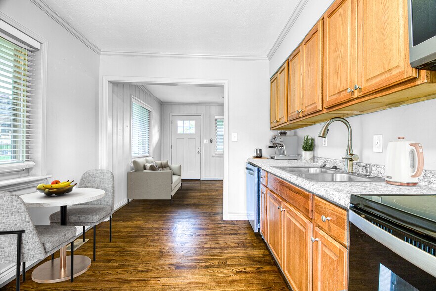 Kitchen (sample design) - 3447 Pierce St