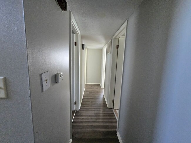 Building Photo - YOU2618