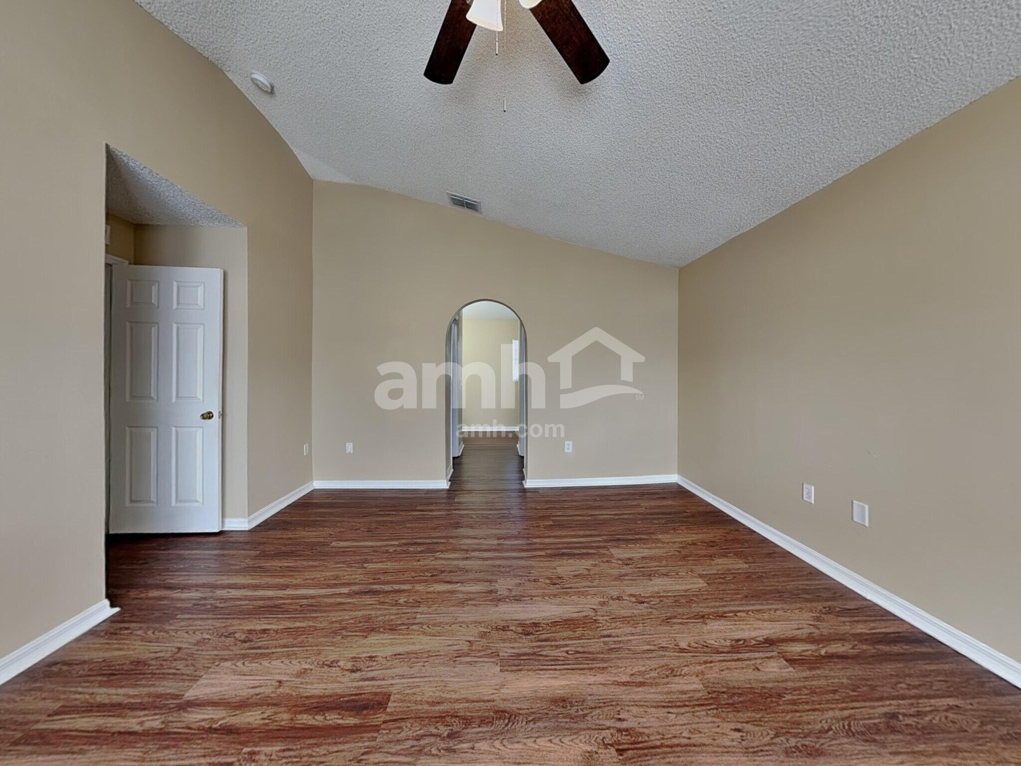 Building Photo - 813 Grand Regal Pt