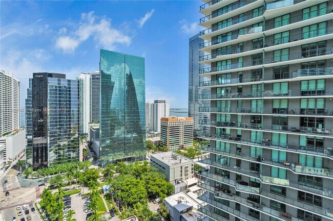 Building Photo - 1250 S Miami Ave