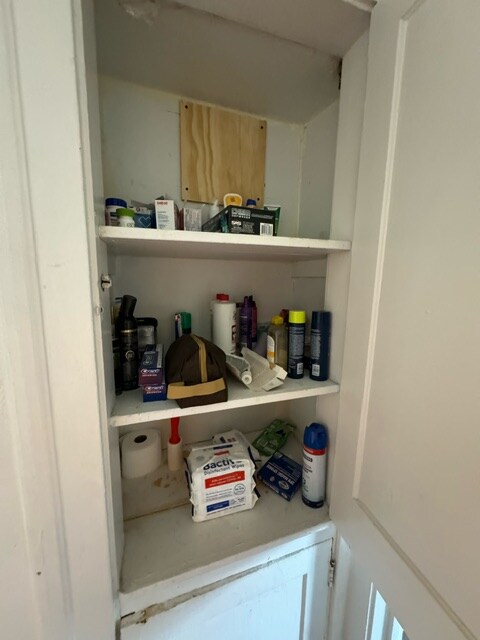 Building Photo - 3362 Sutton Rd