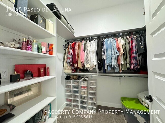 Building Photo - 13845 Paseo de Ln