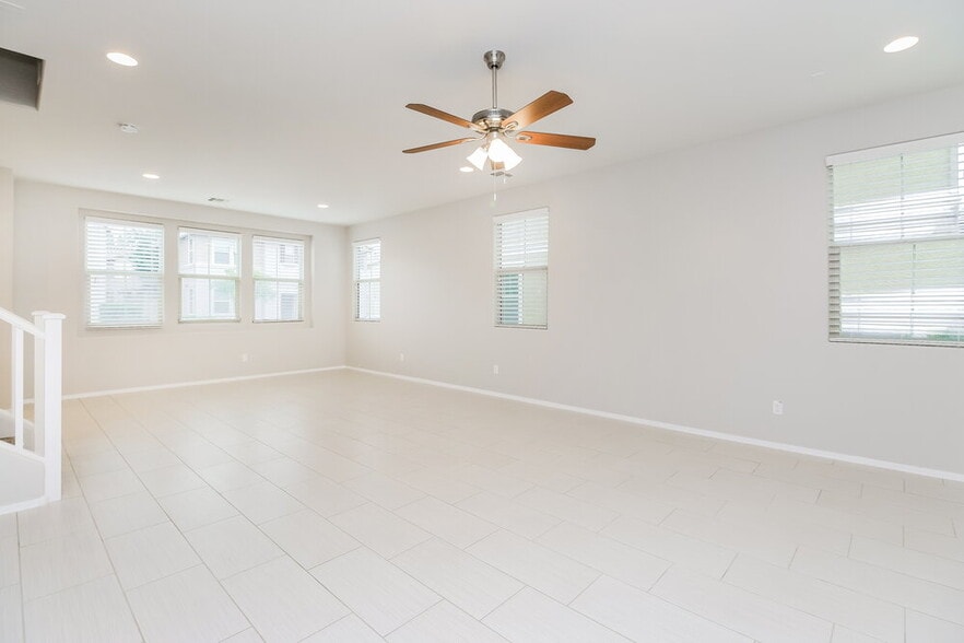 Building Photo - 508 N Ranger Trail