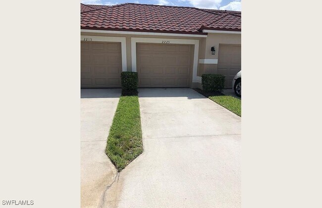 Building Photo - 2790 Cypress Trace Cir