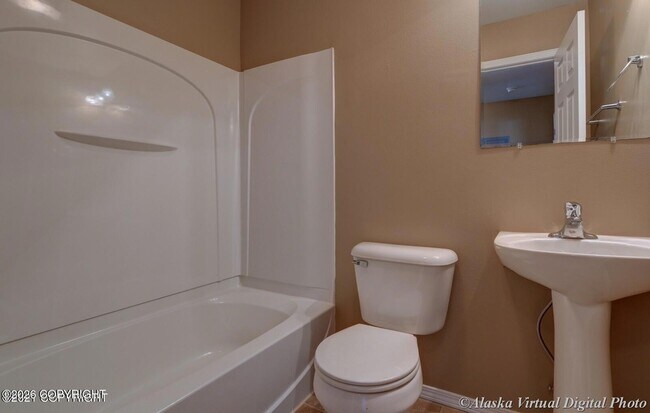 Building Photo - 7615 Melody Commons Ct