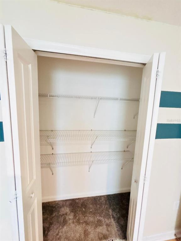 Building Photo - 279 Bergamot Lp