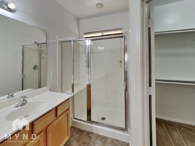 Building Photo - 44742 Portabello Rd