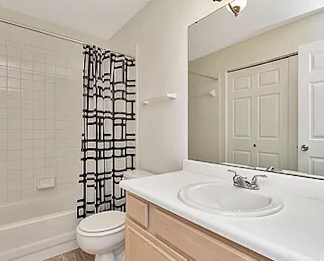 Building Photo - 1502 Spinnaker Way