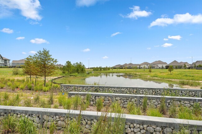 Building Photo - 21118 Medina River Dr