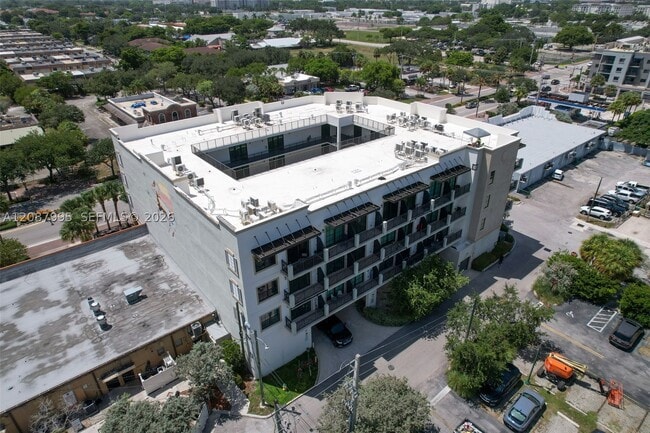 Building Photo - 4100 SW 64th Ave