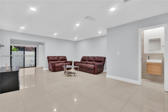 Building Photo - 13462 SW 62nd St