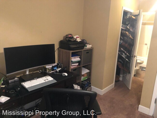 Building Photo - 3 br, 3 bath House - 54 Thacker Heights Drive