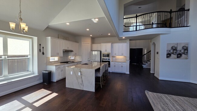 Building Photo - 1112 Maverick Dr