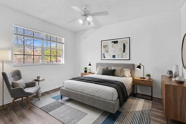 Building Photo - 1701 NW 96th Terrace