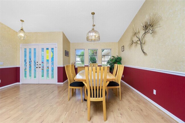 Building Photo - 4088 Gingold St