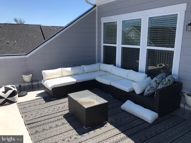 Building Photo - 17351 Redshank Rd