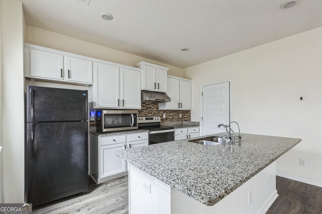Building Photo - 2165 Waycross Ln