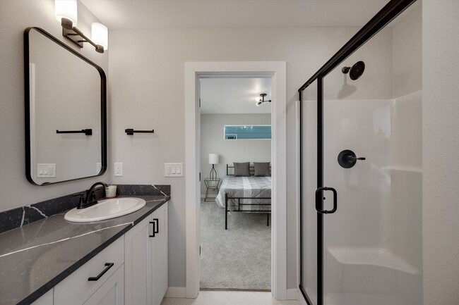 Building Photo - Move In Special- Up to 3 Months Free !! Ne...
