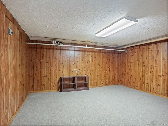 Building Photo - 85 Abner Ct