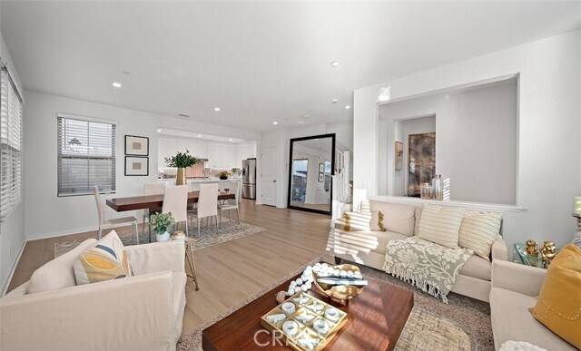 Building Photo - 106 Sunnyside