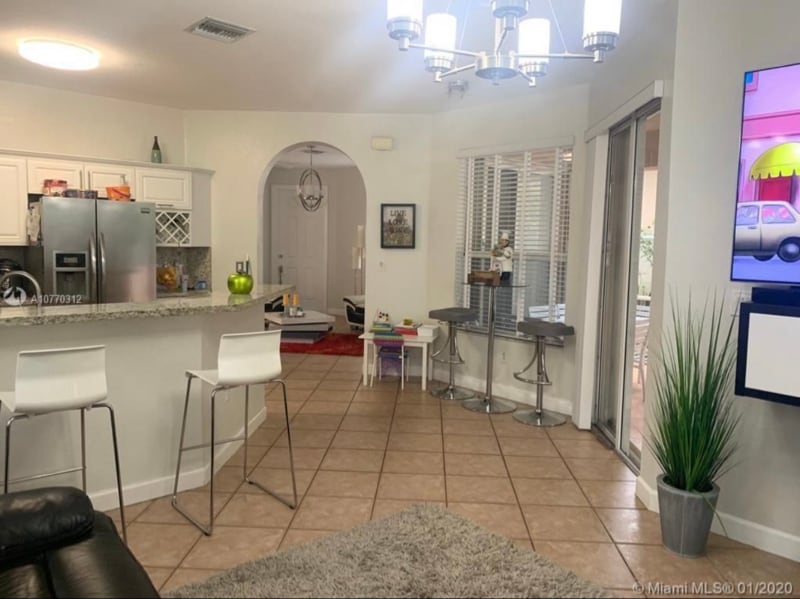 Building Photo - 2240 NE 37th Terrace