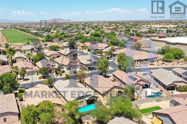 Building Photo - 3Bed/2Bath Home w/2 Car Gar-Maricopa! $199...