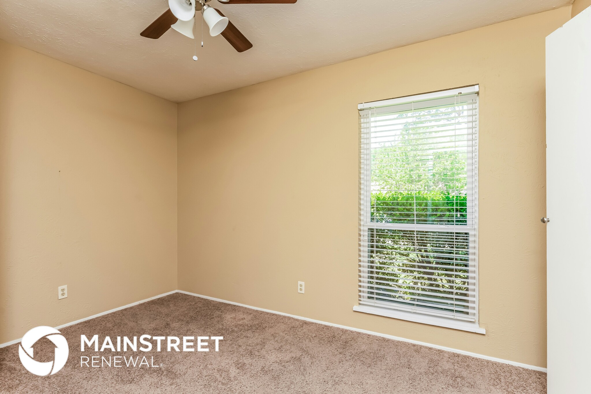 Building Photo - 7106 Flameleaf Pl