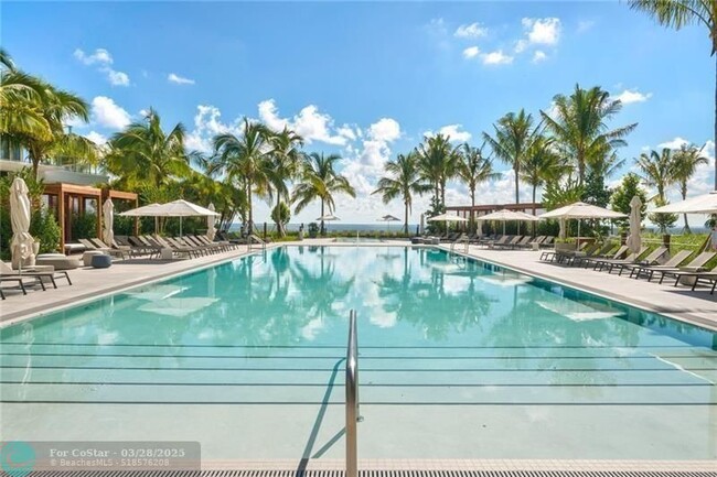 Building Photo - 2200 N Ocean Blvd