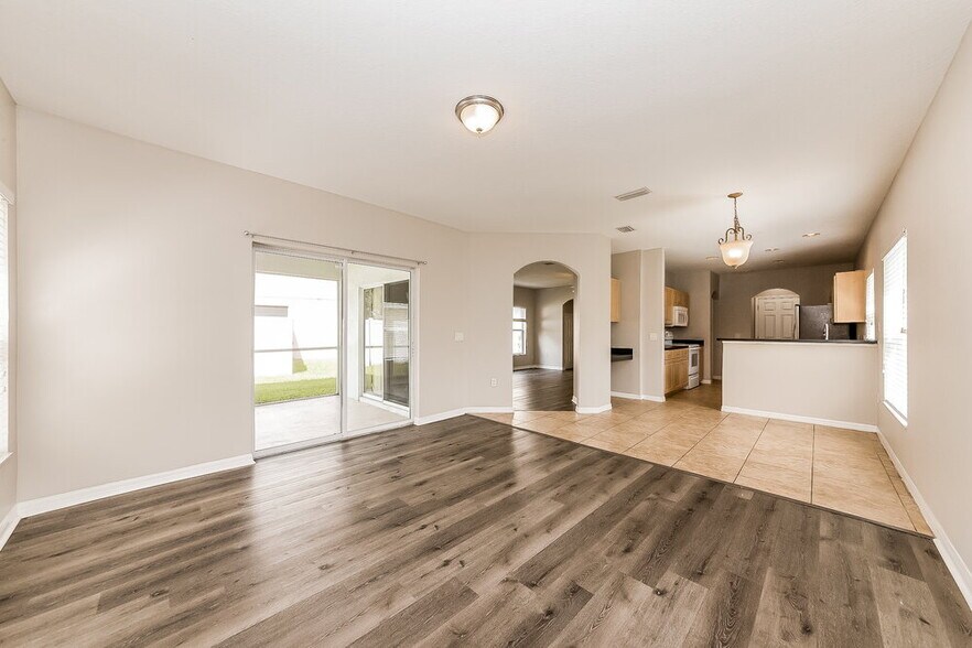 Building Photo - 4123 Day Bridge Pl