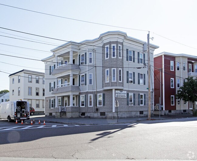 2840 Aiken St 2840 Aiken St Lowell MA 01854 Apartment Finder