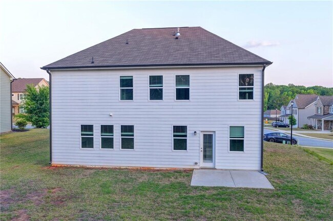 Building Photo - 461 Paxton LN